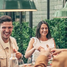 Como manter a vida social com um orçamento limitado