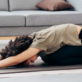 Crónica. Yoga: um aliado na jornada contra a fibromialgia