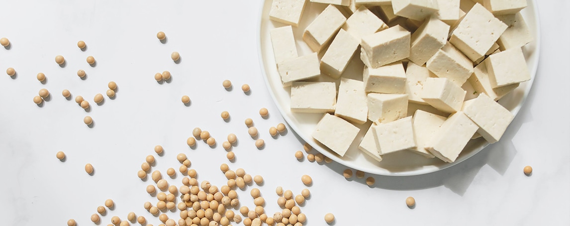 Como preparar o tofu para conseguir um sabor a carne?