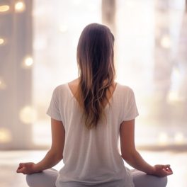 Tem dificuldades em adormecer? Experimente meditação para dormir
