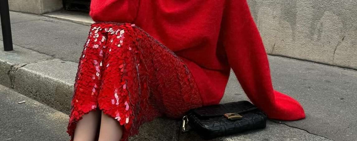 #Como se usa: saia de lantejoulas, o toque de brilho para a estação fria