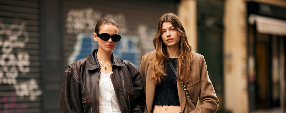 20 looks para usar em abril (e estar protegida da chuva)
