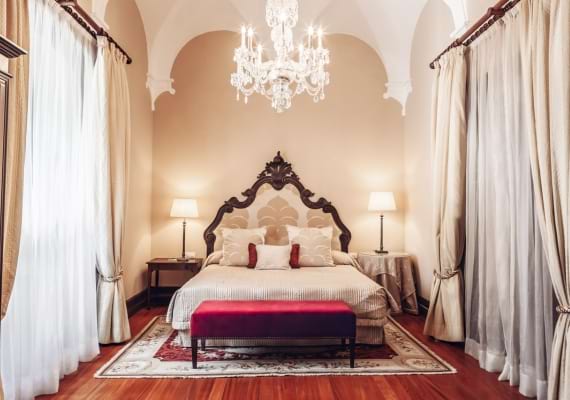 sugestoes-dias-dos-namorados-Convento-do-Espinheiro-Historic-Hotel-&-Spa