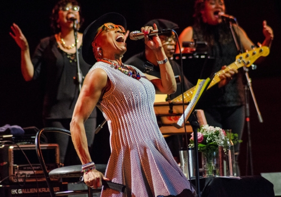Concerto de Dee Dee Bridgewater