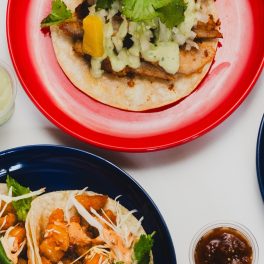 3 restaurantes para almoços de amigas no verão