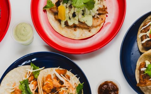 3 restaurantes para almoços de amigas no verão