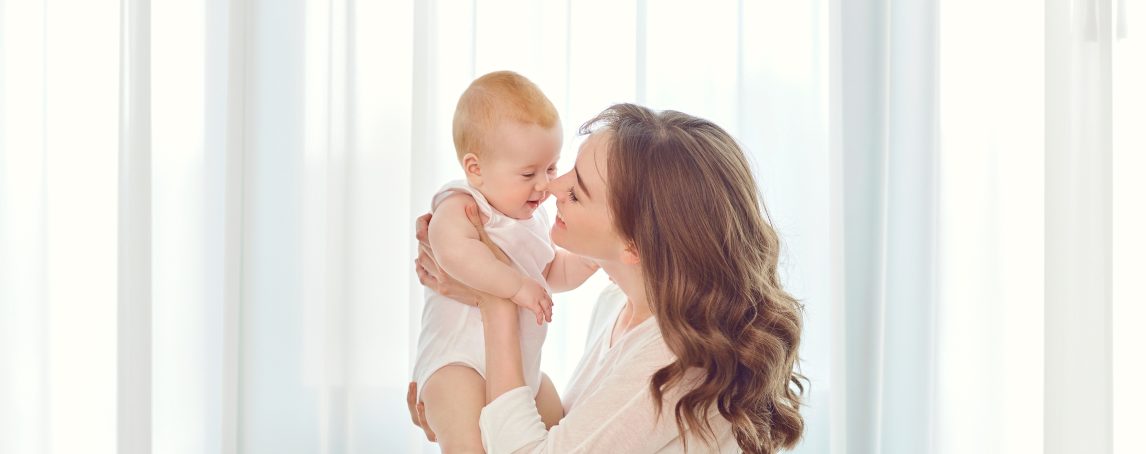 Esta é a razão pela qual os bebés devem vestir peças de algodão orgânico