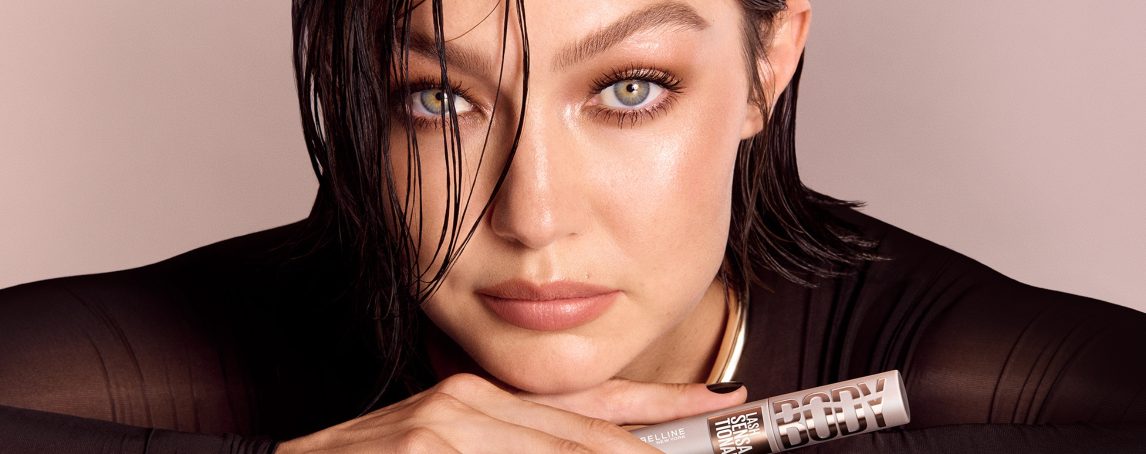 Pestanas esculpidas e curvadas até 24 horas? Esta máscara é a resposta