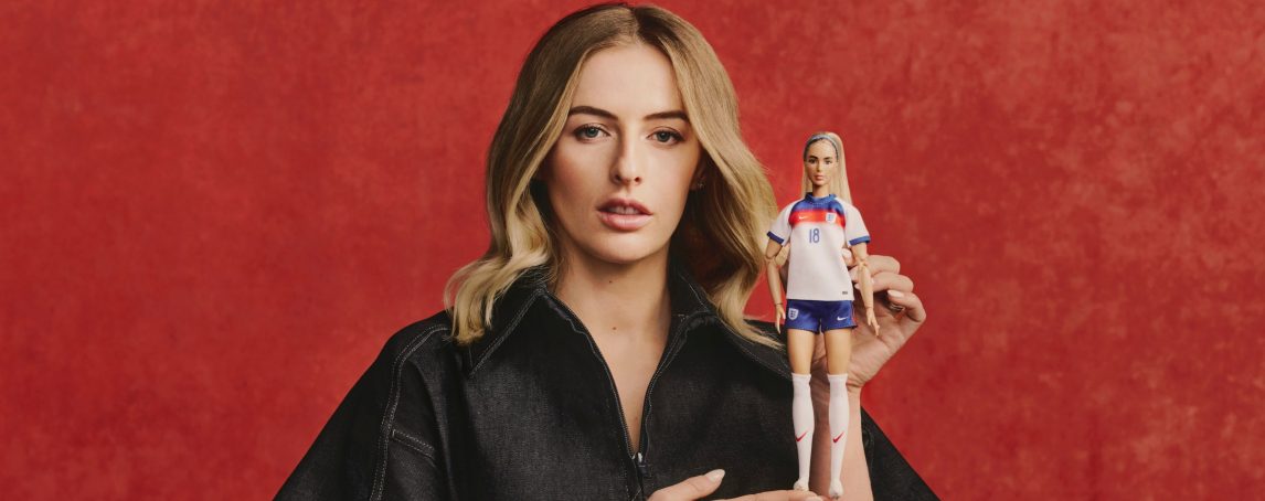 Barbie lança novas bonecas inspiradas em mulheres pioneiras