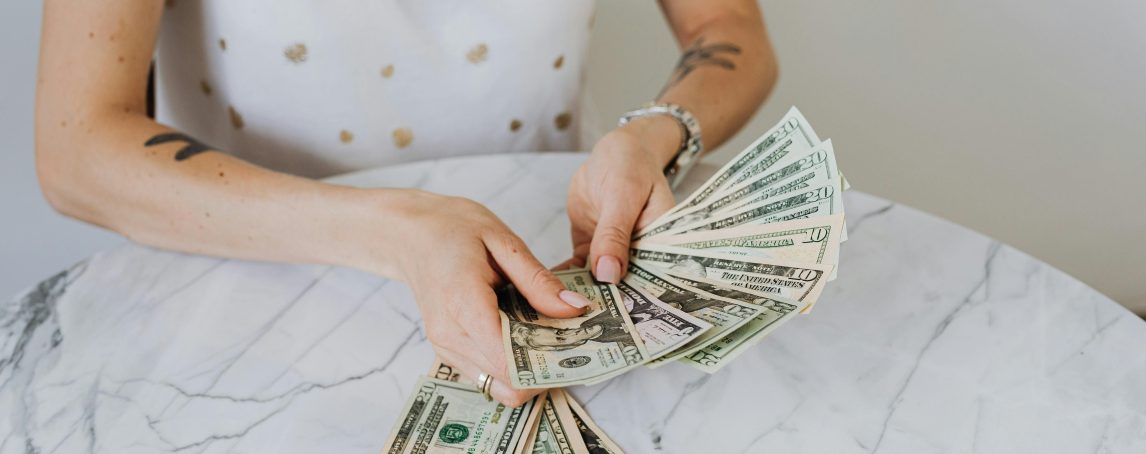 Até que o dinheiro nos separe? Quando as finanças constroem ou destroem um relacionamento