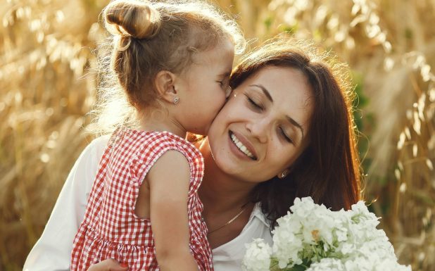 Dia Internacional da Sa&uacute;de Feminina. Porque &eacute; que tantas mulheres aprenderam a cuidar de tudo menos de si?