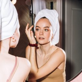 Acne: causas, impacto emocional e a solu&ccedil;&atilde;o!