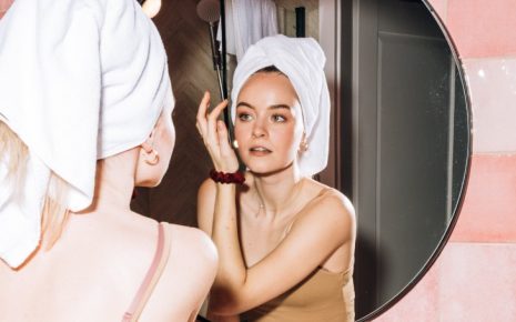 Acne: causas, impacto emocional e a solu&ccedil;&atilde;o!