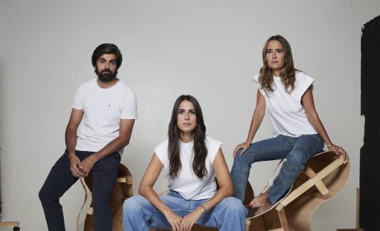 Lonbali celebra 10 anos de moda com prop&oacute;sito