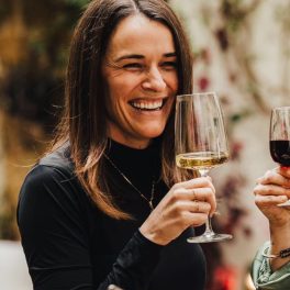 No Alma54 celebram-se vinhos portugueses produzidos por mulheres
