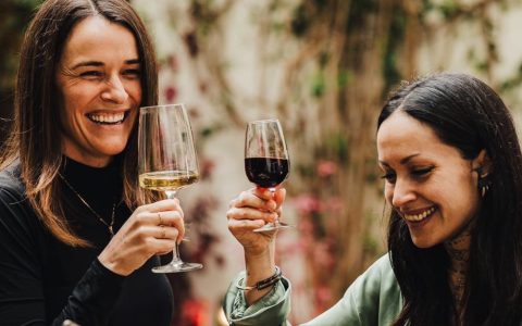 No Alma54 celebram-se vinhos portugueses produzidos por mulheres