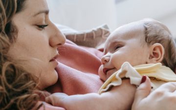 P&oacute;s-parto: quando a sa&uacute;de mental da m&atilde;e &eacute; deixada de lado