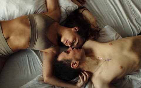 Crónica. Enquanto eles precisam de relações sexuais, elas precisam de conexão emocional