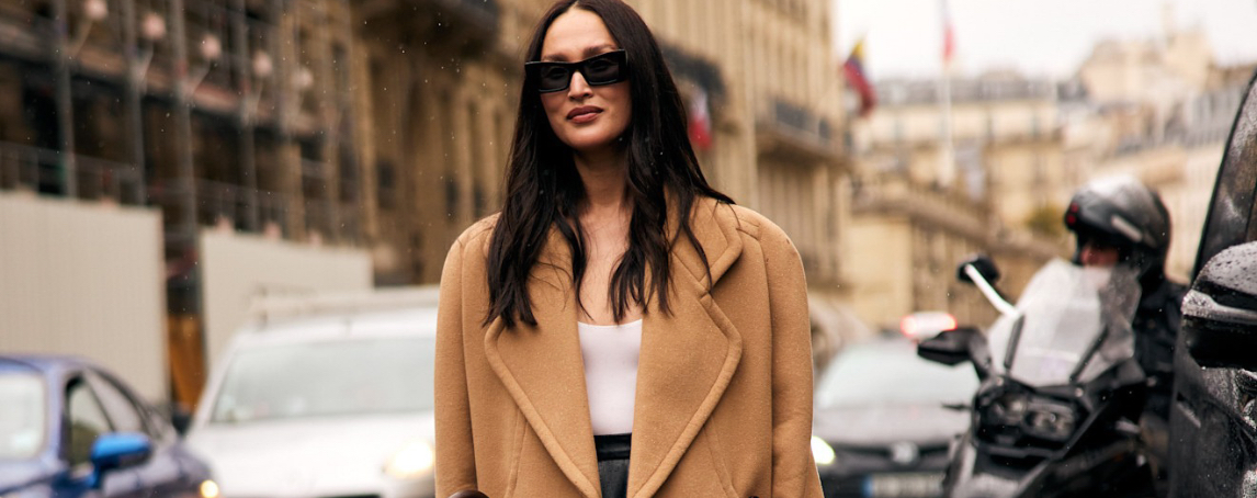 20 looks para usar em outubro, entre o calor e o frio